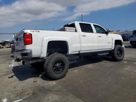 2017 Chevrolet Silverado VIN 1GC1KVEY6HF222013 фото 3