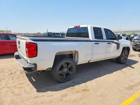 2017 Chevrolet Silverado VIN 1GCRCPEH2HZ360190 фото 3