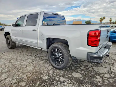2017 Chevrolet Silverado VIN 3GCUCRER3HG403109 фото 2