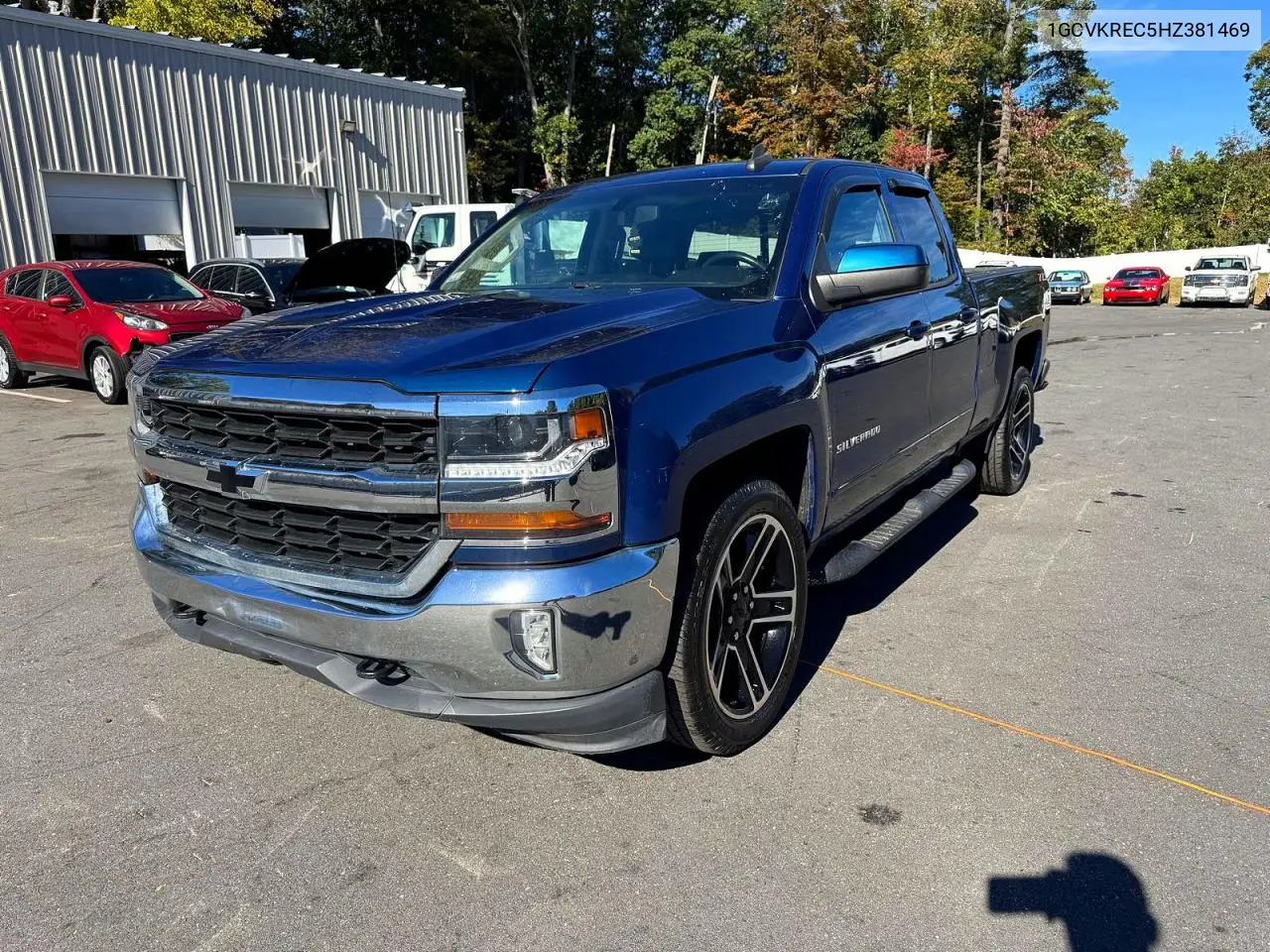 2017 Chevrolet Silverado K1500 Lt VIN 1GCVKREC5HZ381469 фото 1