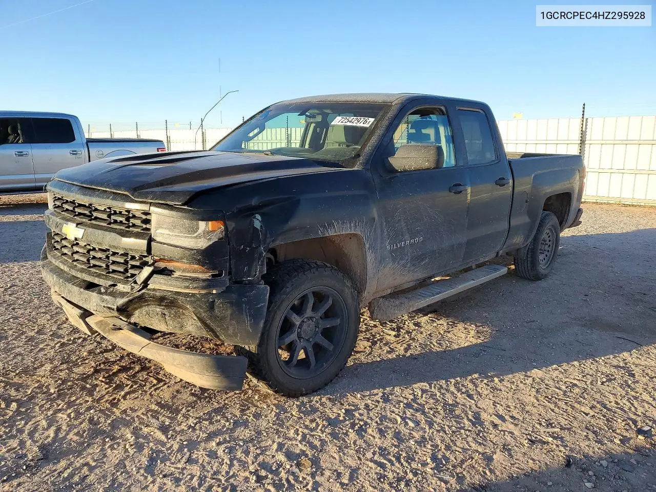 2017 Chevrolet Silverado C1500 Custom VIN 1GCRCPEC4HZ295928 фото 1