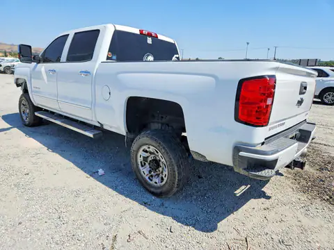 1GC1KVEY1JF157710 — 2018 Chevrolet Silverado, фото 2 с аукциона Copart 30.09.2026, Передняя часть