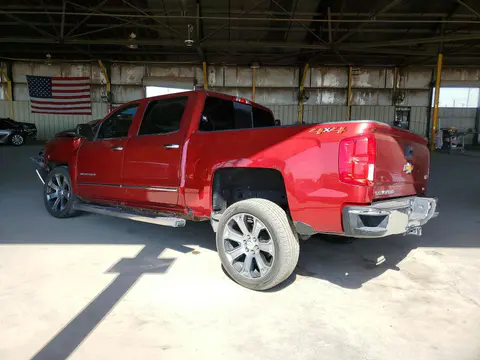2018 Chevrolet Silverado VIN 3GCUKSEJ6JG399437 фото 2