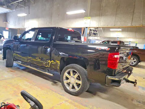 2018 CHEVROLET SILVERADO VIN 3GCUKREC5JG373213 фото 2