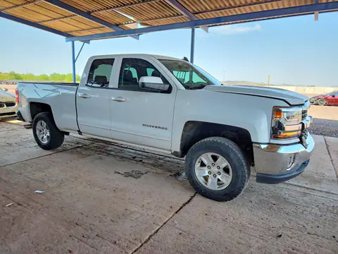 1GCVKREC3JZ322460 — 2018 Chevrolet Silverado, фото 4 с аукциона Copart 13.10.2026, Передняя часть