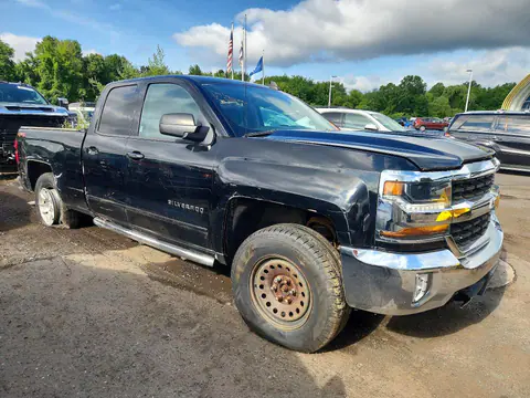 2018 Chevrolet Silverado VIN 1GCVKREC0JZ242811 фото 4