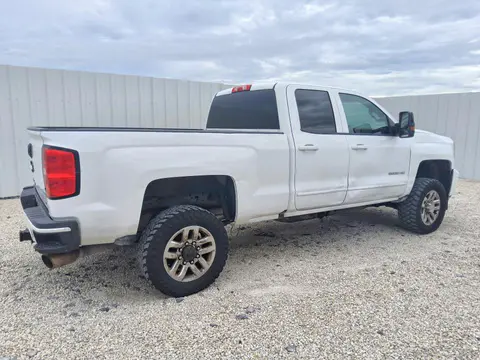 2018 CHEVROLET SILVERADO VIN 1GC2KVEG0JZ226817 фото 3