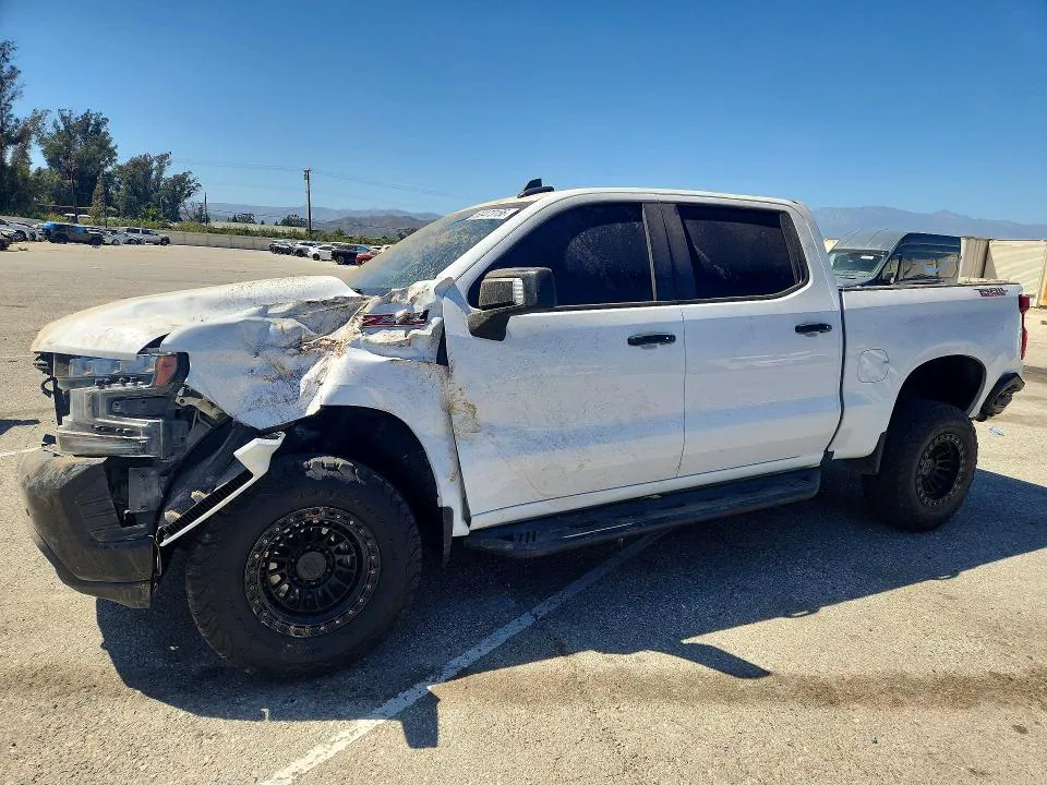 2019 Chevrolet Silverado VIN 3GCPYFEDXKG273094 фото 1