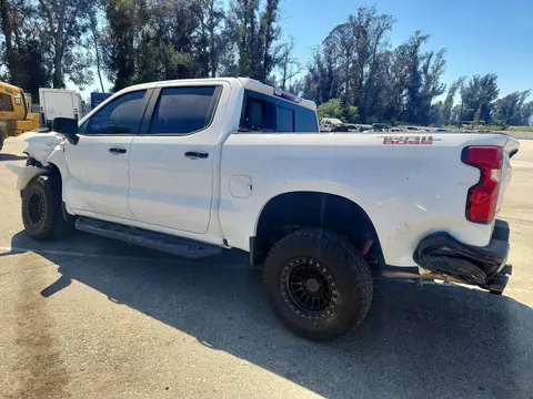 2019 Chevrolet Silverado VIN 3GCPYFEDXKG273094 фото 2