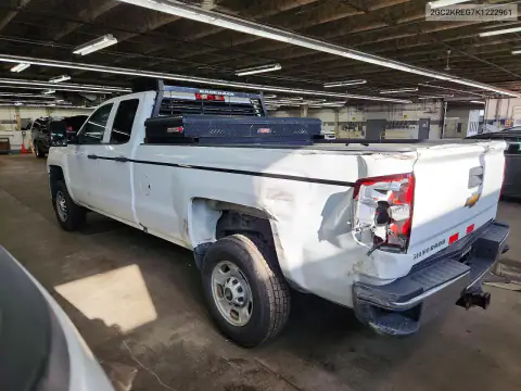 2GC2KREG7K1222961 — 2019 Chevrolet Silverado, фото 2 с аукциона Copart 20.10.2026, Задняя часть