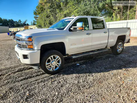 1GC1KUEY3KF141875 — 2019 Chevrolet Silverado, Задняя часть, фото до ремонта
