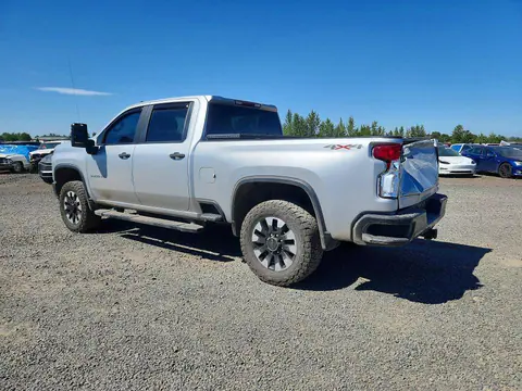 2020 Chevrolet Silverado VIN 1GC4YME77LF303656 фото 2