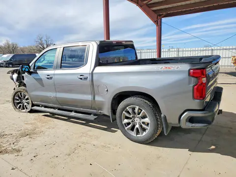 2021 CHEVROLET SILVERADO VIN 1GCUYEED1MZ366165 фото 2