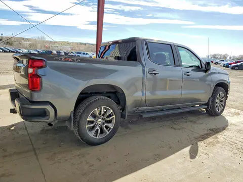 2021 CHEVROLET SILVERADO VIN 1GCUYEED1MZ366165 фото 3