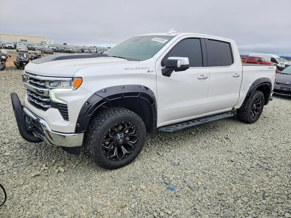 2022 Chevrolet Silverado VIN 1GCUDGED7NZ613178 фото 1