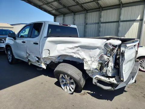 2022 Chevrolet Silverado VIN 1GCRABEKXNZ612736 фото 2