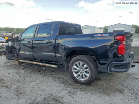 1GCPDBEK5NZ552248 — 2022 Chevrolet Silverado, фото 2 с аукциона Copart 15.10.2026, Передняя часть
