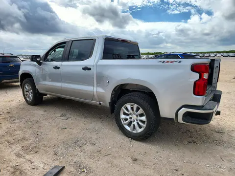 2022 Chevrolet Silverado K1500 Custom VIN 1GCPDBEK0NZ521523 фото 2
