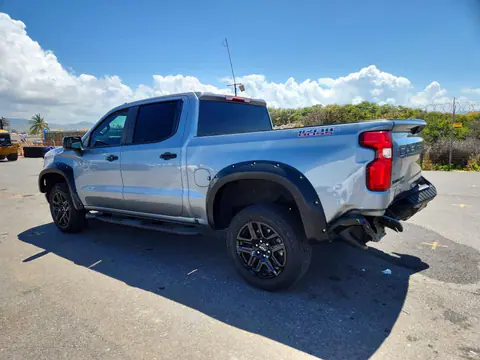 2023 Chevrolet Silverado VIN 3GCUDFED8PG269101 фото 2
