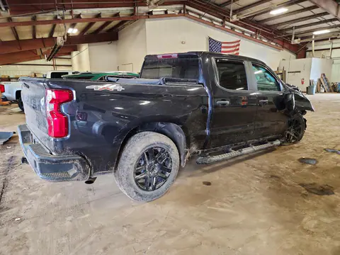 2023 CHEVROLET SILVERADO VIN 1GCPDBEK2PZ114001 фото 3