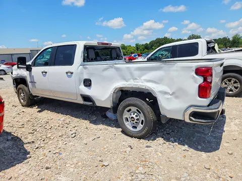 2024 CHEVROLET SILVERADO VIN 1GC1WLE72RF265281 фото 2
