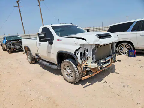 1GC3YLE7XRF433395 — 2024 Chevrolet Silverado, фото 4 с аукциона Copart 30.09.2026, Передняя часть