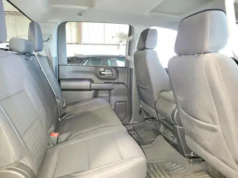 2GC4YME7XR1188048 — 2024 Chevrolet Silverado, фото 10 с аукциона Copart 14.10.2026, Повреждения со всех сторон