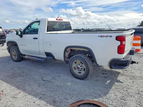 2024 CHEVROLET SILVERADO VIN 1GC3YLE74RF153195 фото 2