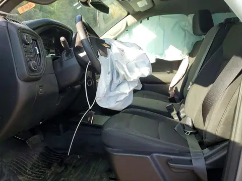 2GCUDAED5R1236748 — 2024 Chevrolet Silverado, фото 7 с аукциона Copart, Передняя часть