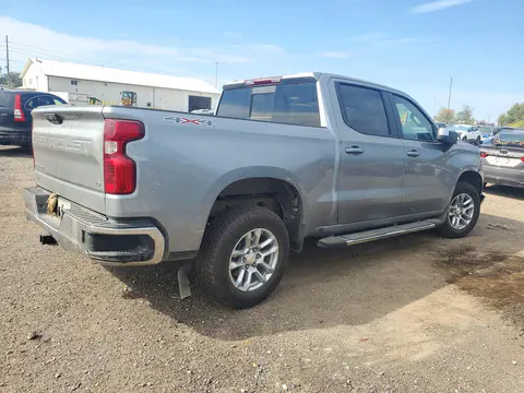 1GCUDDED9RZ135544 — 2024 Chevrolet Silverado, Передняя часть, фото до ремонта