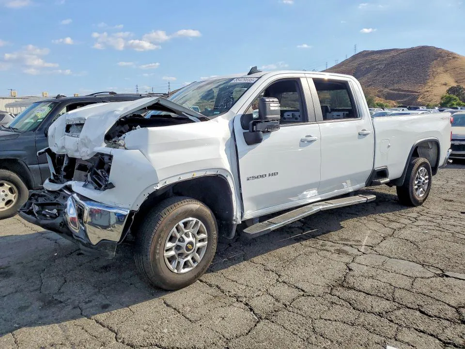 2025 Chevrolet Silverado VIN 1GC1KNE70SF339648 фото 1