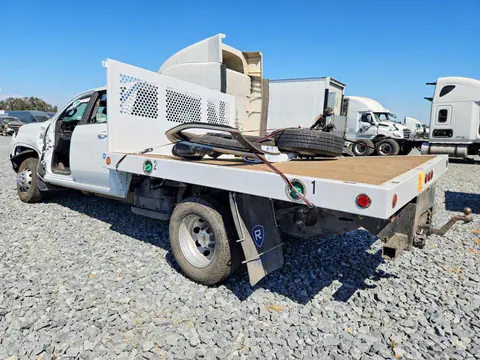 2025 Chevrolet Silverado VIN 1GB4KTEY4SF267934 фото 2