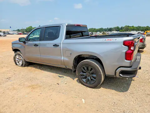 3GCPKBEKXSG359031 — 2025 Chevrolet Silverado, фото 2 с аукциона Copart 30.09.2026, Передняя часть