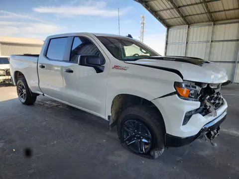 2025 Chevrolet Silverado VIN 3GCUKCE89SG366906 фото 4