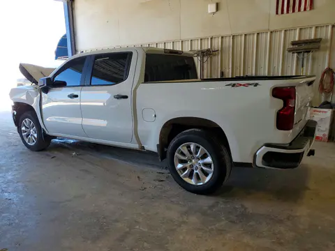 2025 Chevrolet Silverado K1500 Custom VIN 1GCPKBEK7SZ157165 фото 2