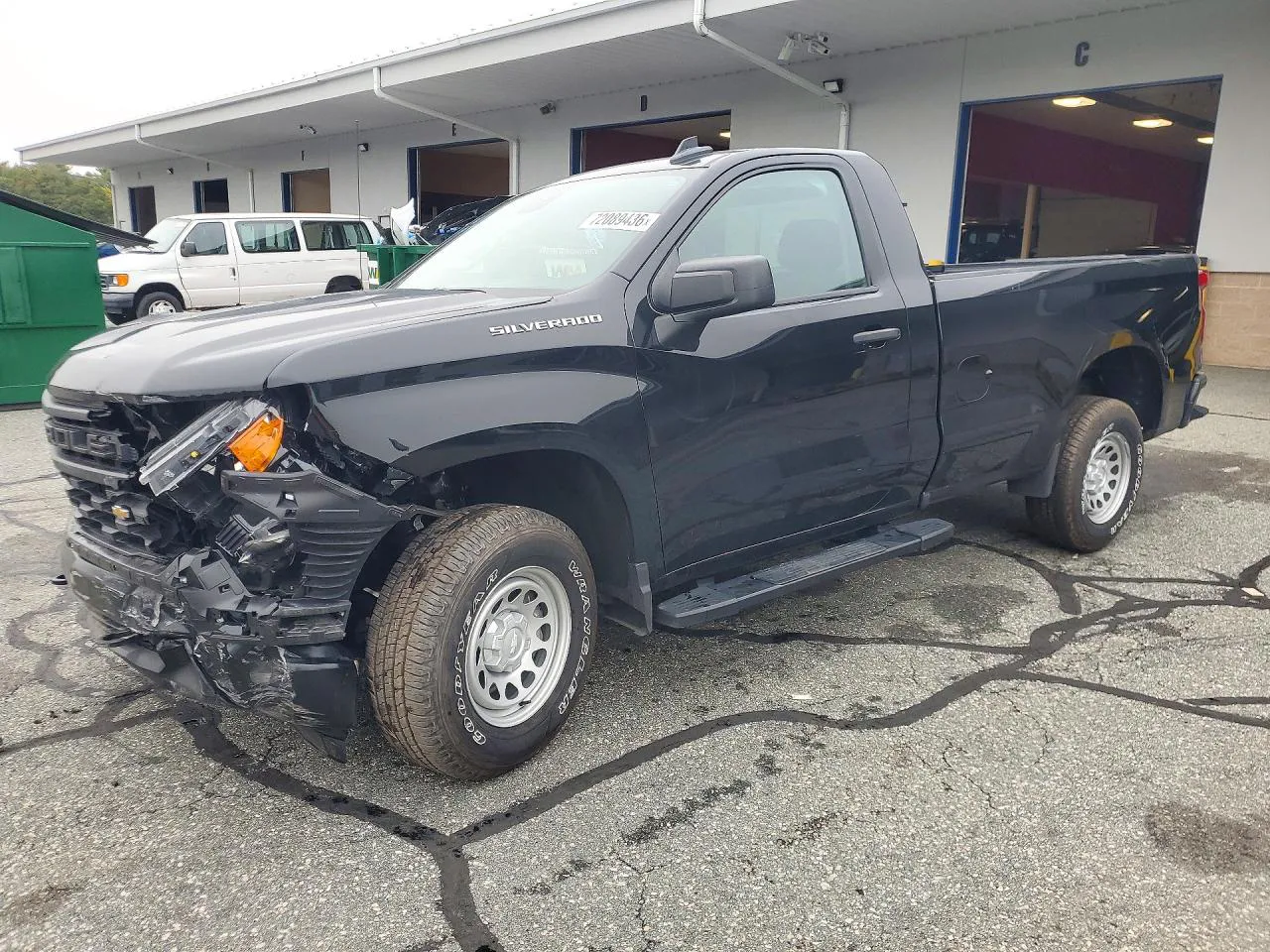 2025 Chevrolet Silverado C1500 VIN 3GCNAAEDXSG210785 фото 1