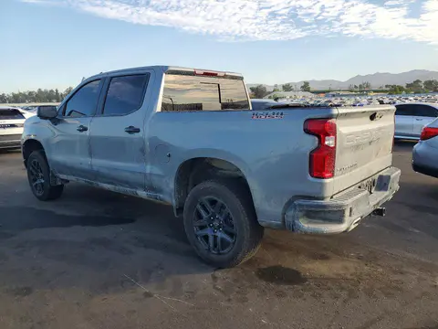 2026 Chevrolet Silverado VIN 3GCUKFED9TG343268 фото 2