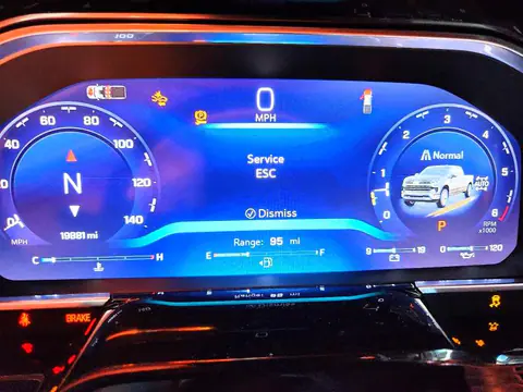 2026 CHEVROLET SILVERADO VIN 2GCUKEED6T1100164 фото 9