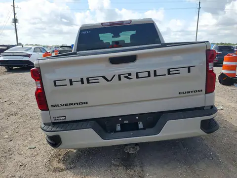 1GCPKBEK1TZ481388 — 2026 Chevrolet Silverado, Задняя часть, фото до ремонта