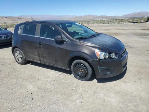 2015 CHEVROLET SONIC LT VIN 1G1JC6SH5F4120288 фото 4