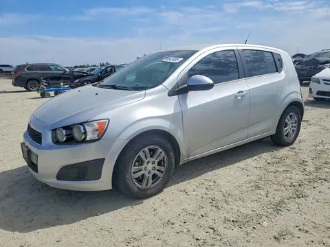 1G1JC6SH0E4208325 — 2014 Chevrolet Sonic, Задняя часть (Rear End), фото до ремонта
