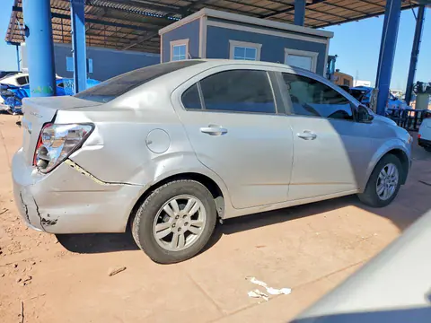 2014 Chevrolet Sonic VIN 1G1JC5SH7E4238853 фото 3