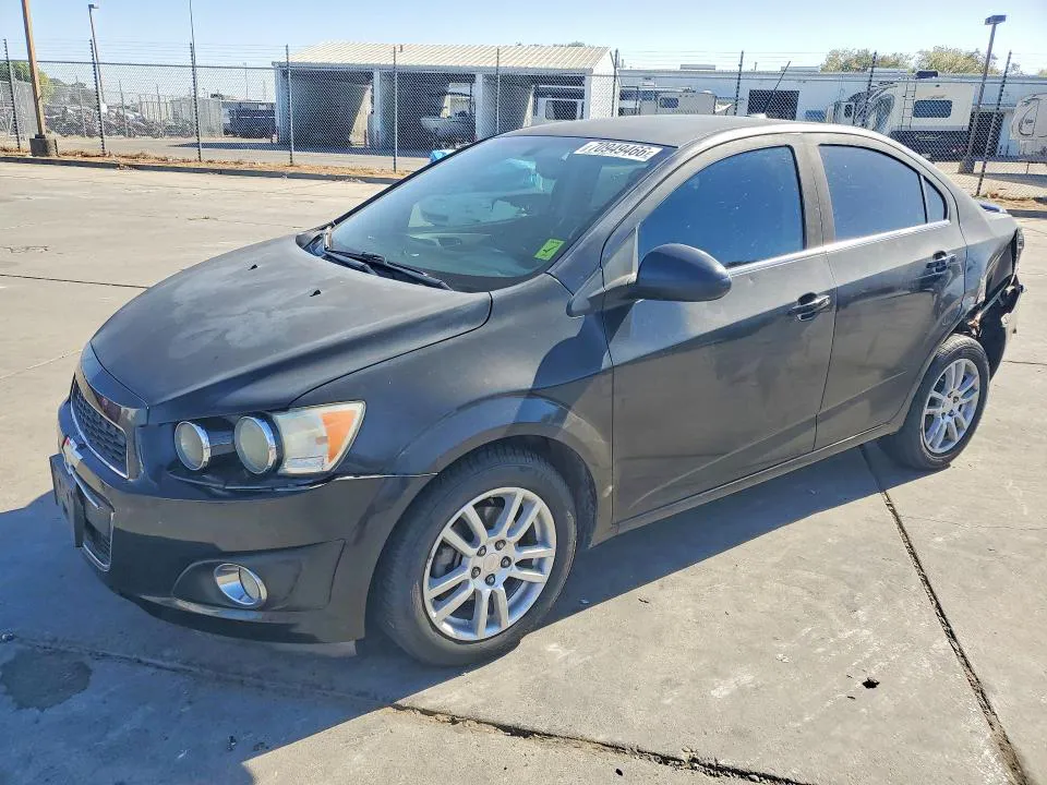 2014 Chevrolet Sonic VIN 1G1JC5SG5E4126494 фото 1