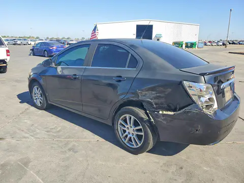 2014 Chevrolet Sonic VIN 1G1JC5SG5E4126494 фото 2