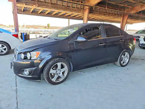 1G1JE5SB1E4157319 — 2014 Chevrolet Sonic, Повреждения снизу (Undercarriage), фото до ремонта