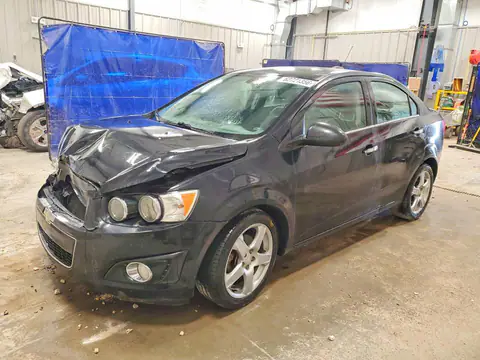 1G1JE5SB1F4107912 — 2015 Chevrolet Sonic, Передняя часть (Front End), фото до ремонта