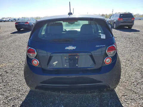 2015 Chevrolet Sonic Ls VIN 1G1JA6SH4F4180892 фото 6