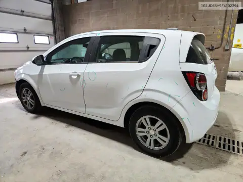 1G1JC6SH9F4102294 — 2015 Chevrolet Sonic, фото 2 с аукциона Copart 20.10.2026, Передняя часть