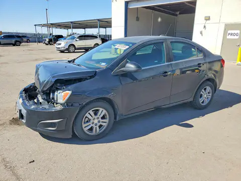 1G1JC5SH7G4171531 — 2016 Chevrolet Sonic, Передняя часть (Front End), фото до ремонта