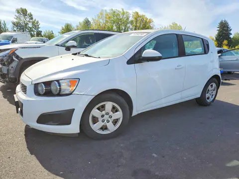 1G1JA6SG2G4174775 — 2016 Chevrolet Sonic, Передняя часть (Front End), фото до ремонта